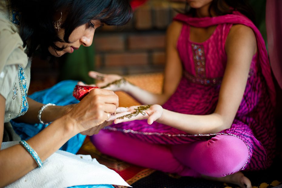 Mehndi person Atlanta